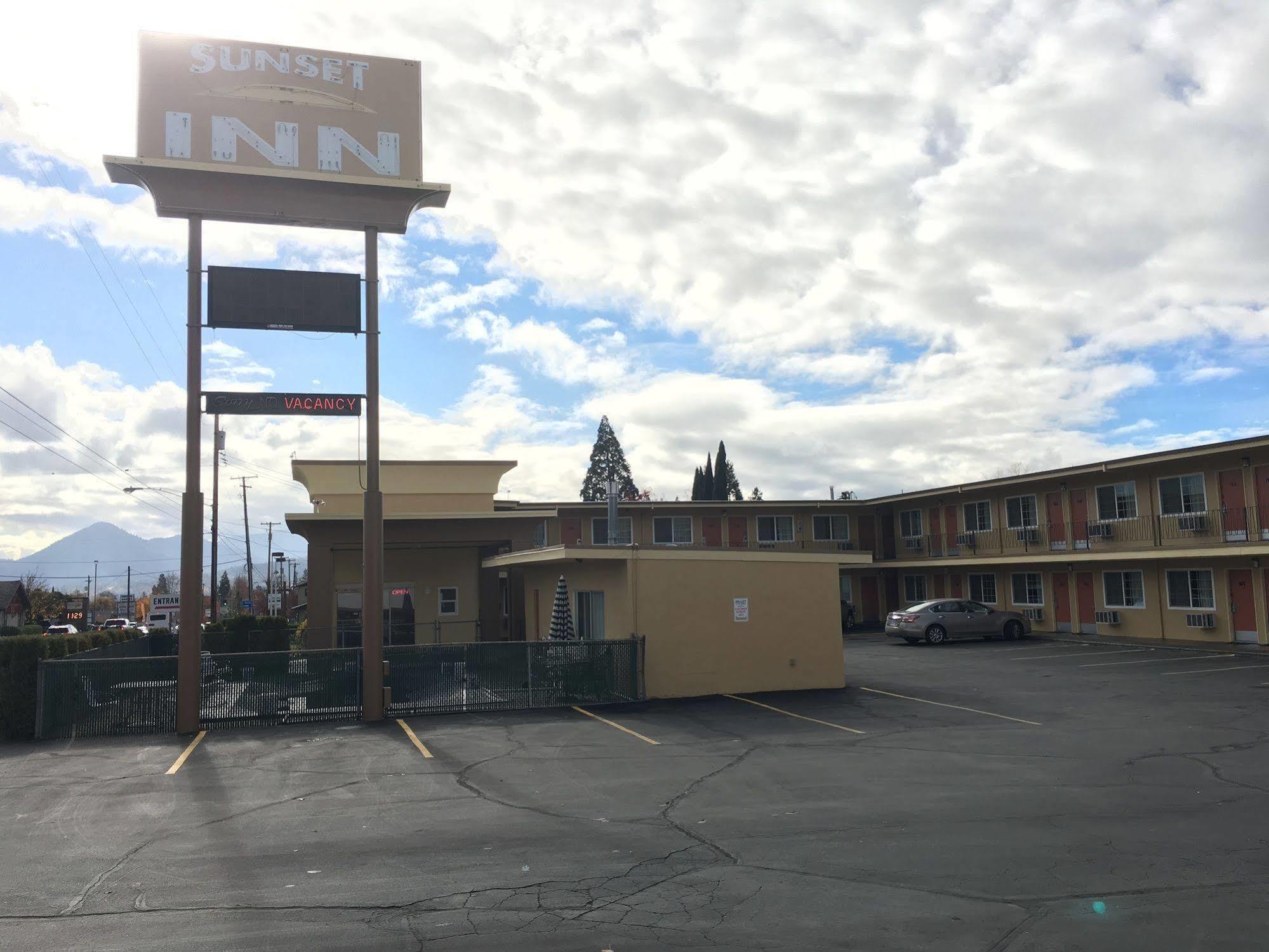 Sunset Inn グランツ・パス エクステリア 写真